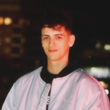 Influencer de IRL y casino - Valen Di Salvo