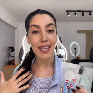 Ale Lovey, influencer Beauty y Lifestyle