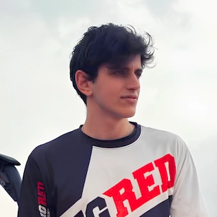 Kalci, influencer streamer